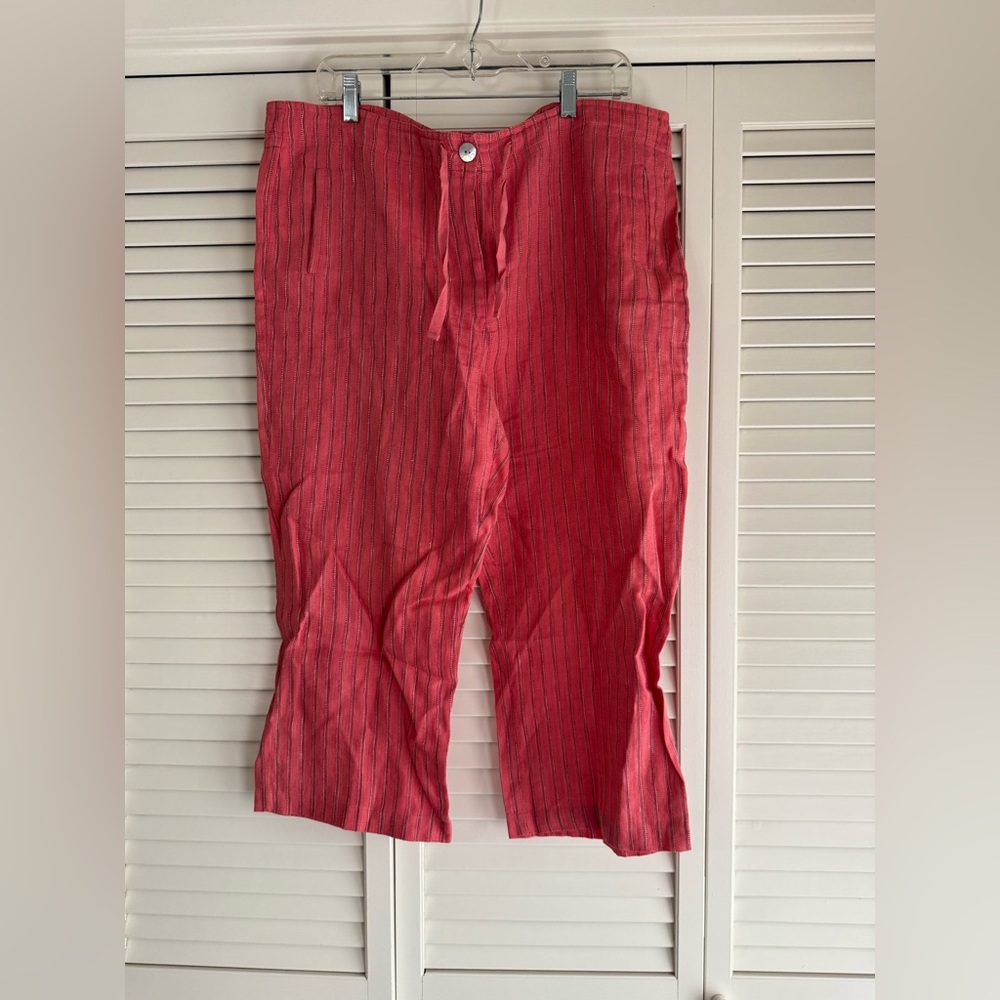 Chico's Size 2 Linen Capri pants